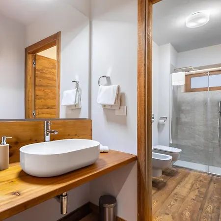 Hostdomus - La Garnotte Charme Daire Sestriere