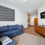 Hostdomus - La Garnotte Charme Апартаменты